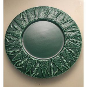 Italian Majolica 12" Dark Green Wheat Pattern Dinner Plate